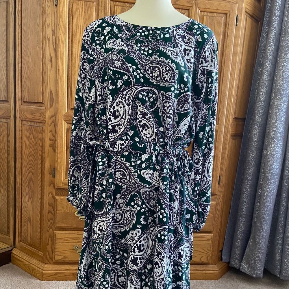 Eloquii Easy Paisley Boat Neck Knee Length Rayon Bohemian Floral Dress with Tie - Picture 6 of 12